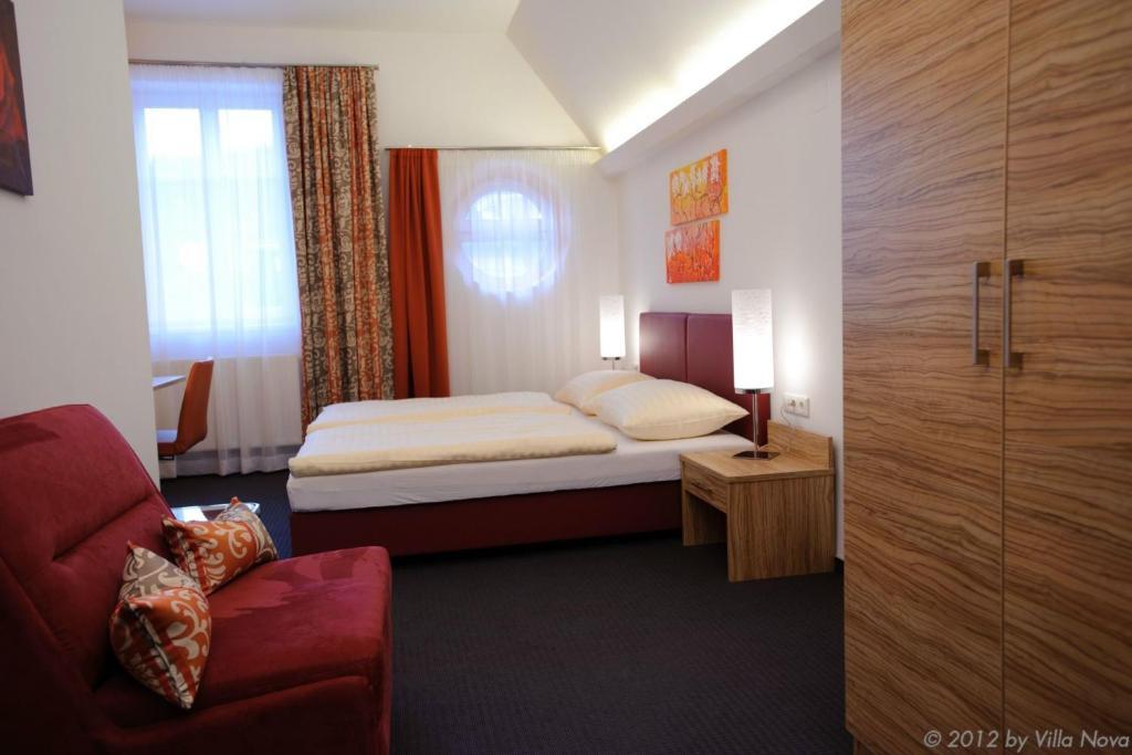 Villa Nova - Hotel Garni Waidhofen-Ybbs Oda fotoğraf
