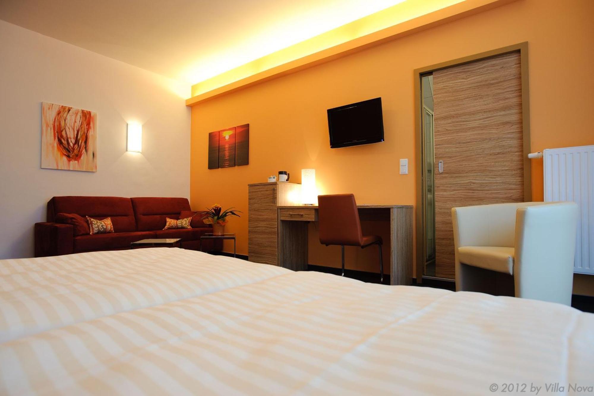 Villa Nova - Hotel Garni Waidhofen-Ybbs Dış mekan fotoğraf